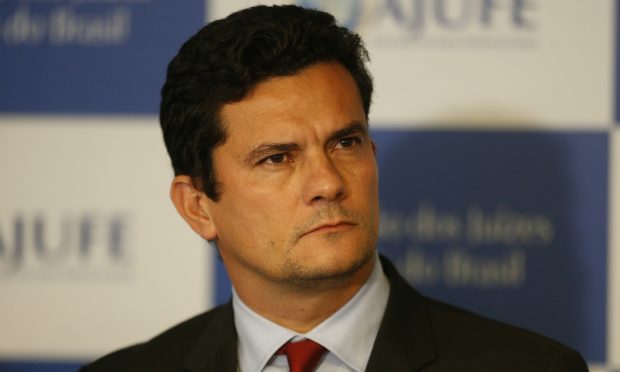 moro revoltado