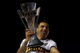 Tevez chora após 1º título na volta ao Boca: “inexplicável”