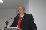 Depois de jogar os pés na imprensa, Vereador Damião Medrado faz ironia