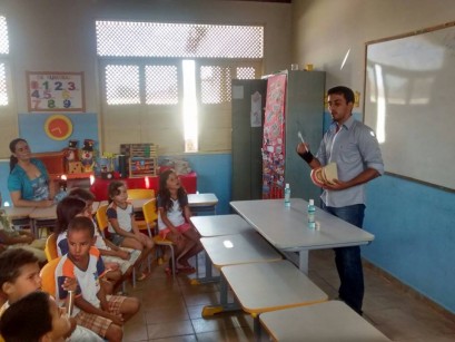 dentista em escola3