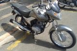 Homem é preso com moto roubada