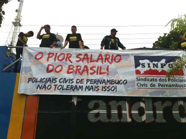 policia civil carro de som