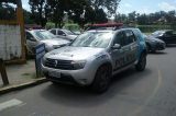 Policia prende dois homens com cocaína no buraco da calça