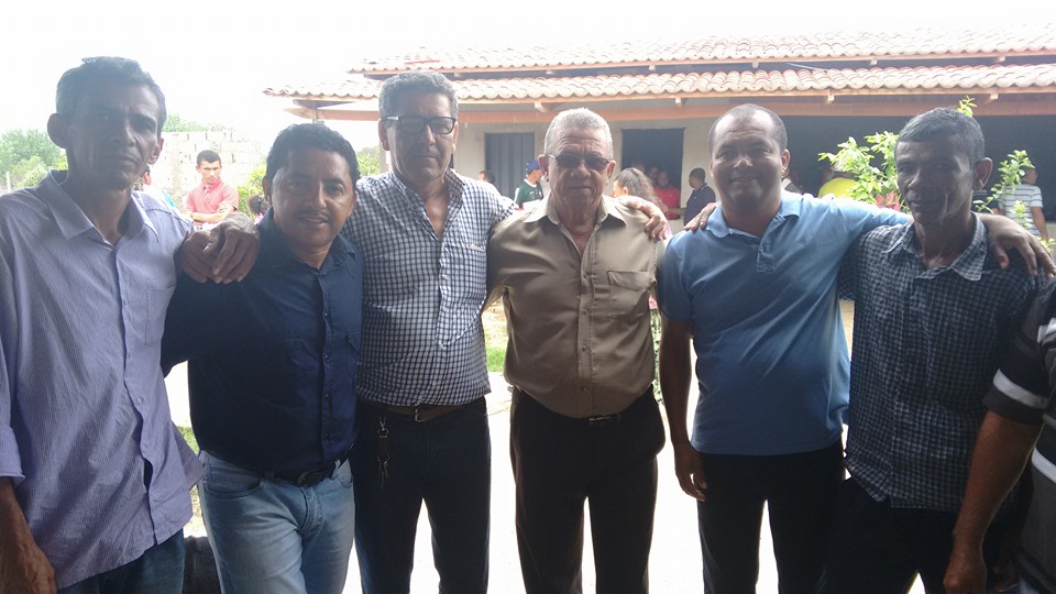 MUNDOCA E ROBERTO1