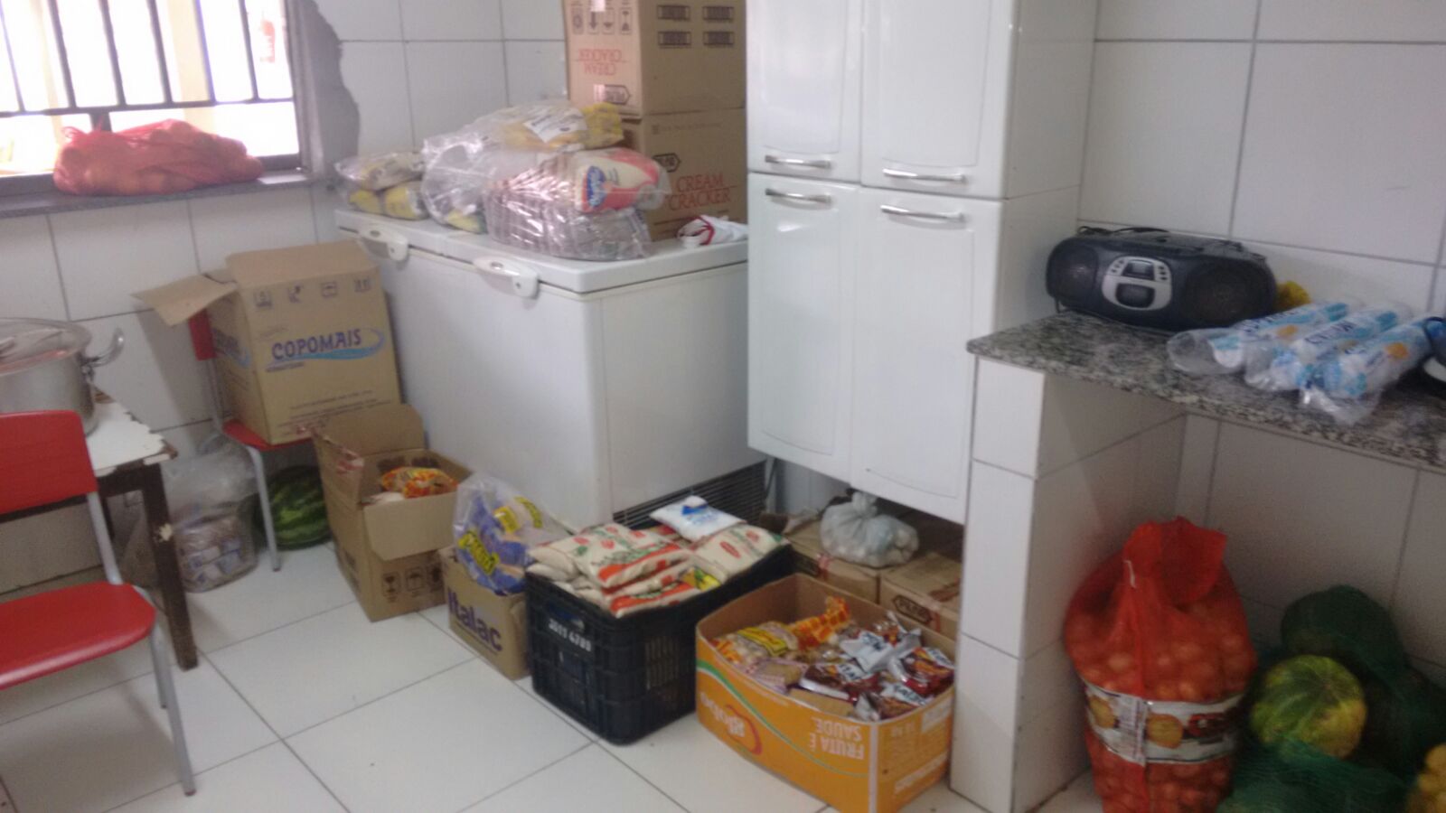 alimentos de desabrigados