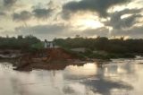 Chuva arrasta trecho da BR 235 entre Casa Nova e Remanso; trânsito fica interditado Chuva arrasta trecho da BR 235 entre Casa Nova e Remanso; trânsito fica interditado