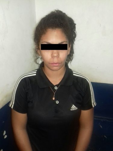 mulher presa