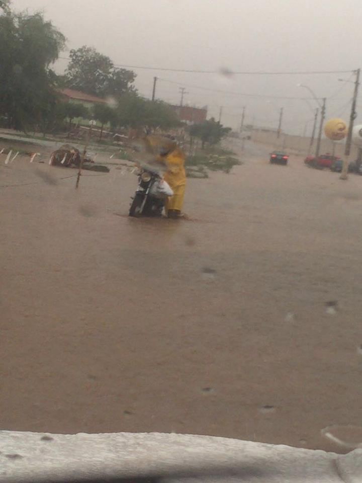 petrolinna chuva1