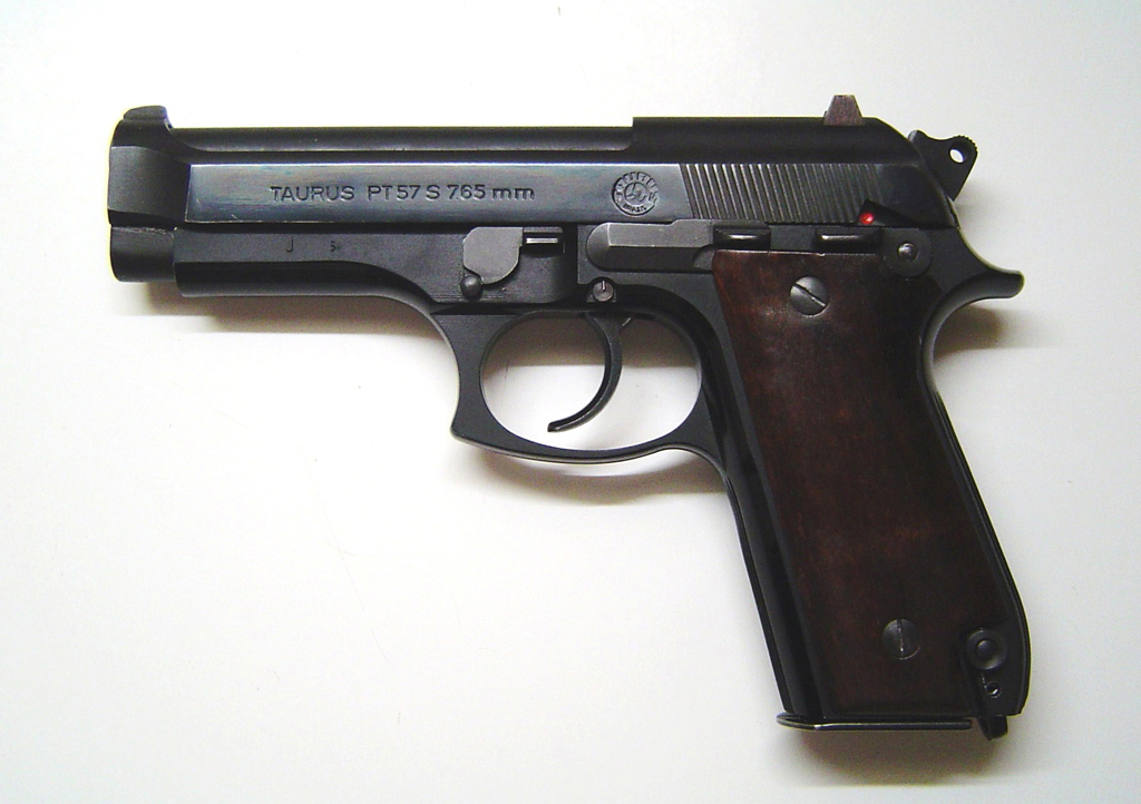pistola 765