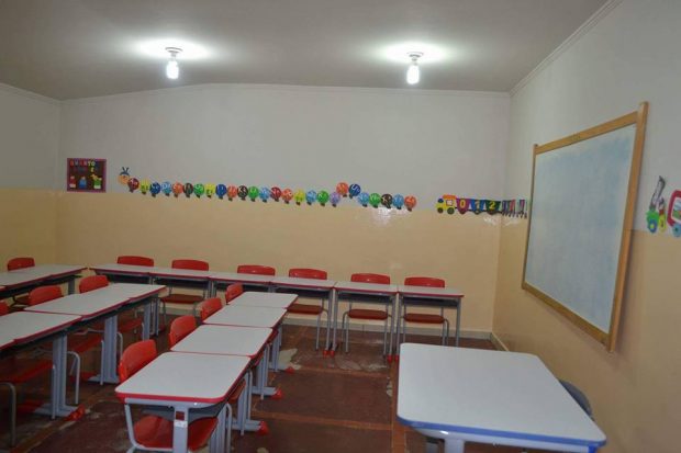 ESCOLA4