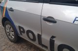 Policiais prendem dois homens por tentativa de assalto a ancião Policiais prendem dois homens por tentativa de assalto a ancião