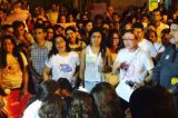 Pais de menina Beatriz participam de manifesto pedindo justiça e cooperação por parte da escola nas investigações