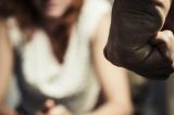 Mulher é agredida por marido