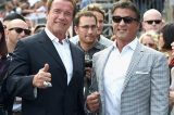 Arnold Schwarzenegger consola Sylvester Stallone: ‘O melhor’