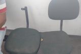 Cadeiras sujas e quebradas na emergência do Hospital de Traumas; vejas as imagens