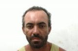 Homem é preso com crack Homem é preso com crack