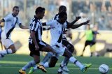 Vasco vence o Botafogo por 1 a 0 no clássico dos invictos