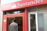 Cliente receberá R$ 2 mil por esperar uma hora na fila do banco Santander