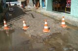 Riacho de dejetos fecais no centro de Juazeiro prejudica comércio