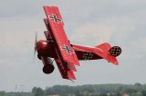 Aviador Manfred von Richthofen, o Barão Vermelho, é abatido pelos Aliados