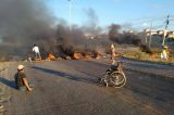 Manifestantes bloqueiam  BA 210 em Juazeiro