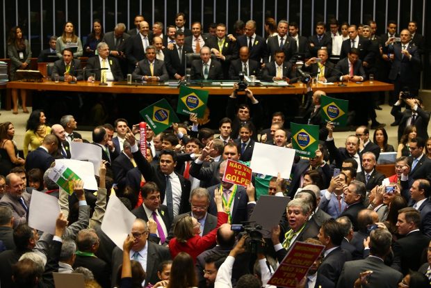 SESSÃO VOTAÇÃO / IMPEACHMENT