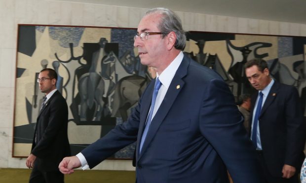 cunha caminhando