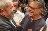 Lula joga ao lado de Chico Buarque na inauguração do campo “Doutor Sócrates”