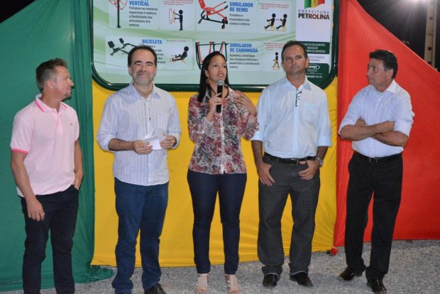 n7 – inauguração clube do bairro 4