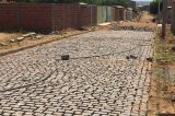 Uauá: População carente comemora calçamento de rua; oposição tentou enterrar sonho