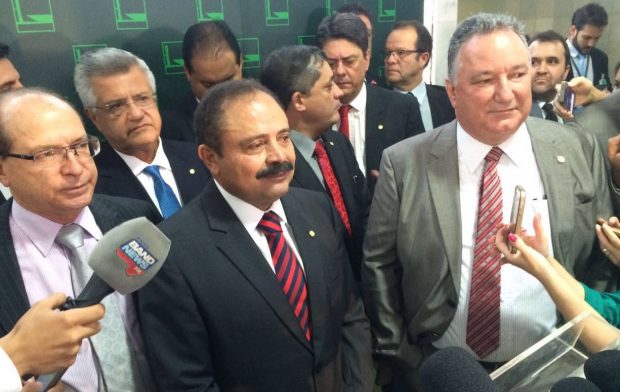 rp_Gabriel-Garcia-DP-Valdir-Maranhao-PP-Camara-Salao-Verde.jpg