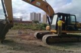 Prefeitura de Petrolina realiza limpeza no canal da Vila dos Ingás