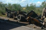 Bandidos armados explodem carro-forte e roubam malotes entre Tucano e Araci