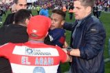Neymar é agredido por torcedor do Granada durante comemoração, diz jornal