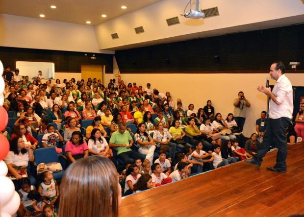 lossio falando