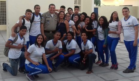 policia e estudantes1