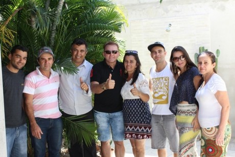 Alan Dias ao lado de Marcos Palmeira e familiares