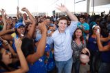 Miguel leva onda azul para o Centro e caminha com militância no N10
