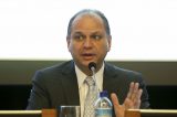 Ministro da Saúde cogita plano ‘barato’ para aliviar SUS