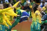 Brasil bate Montenegro e avança em 1º no handebol feminino da Rio-2016