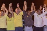 Roberto Carlos, Zó e Isaac reforçam o palaque de Tiziu em Sobradinho
