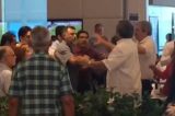 Candidato a prefeito pelo PT em Pernambuco xinga eleitor e quase toma uma surra