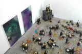 Faxineira confunde obra de arte com sujeira pós-festa e ‘faz limpeza’ em museu
