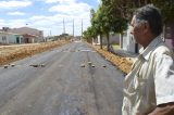 Prefeitura realiza imprimação da Avenida Três Postes