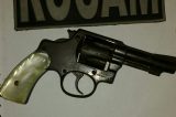 Policia prende homem ‘berrado’ durante blitz Policia prende homem ‘berrado’ durante blitz