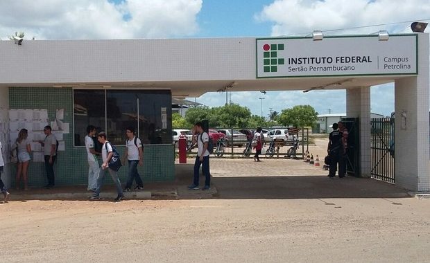 IFSertãoPE abre inscrições para 300 vagas em cursos superiores gratuitos EaD IFSertãoPE abre inscrições para 300 vagas em cursos superiores gratuitos EaD