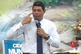 Igreja de pastor enrolado terá de devolver dinheiro pago por fiel com câncer