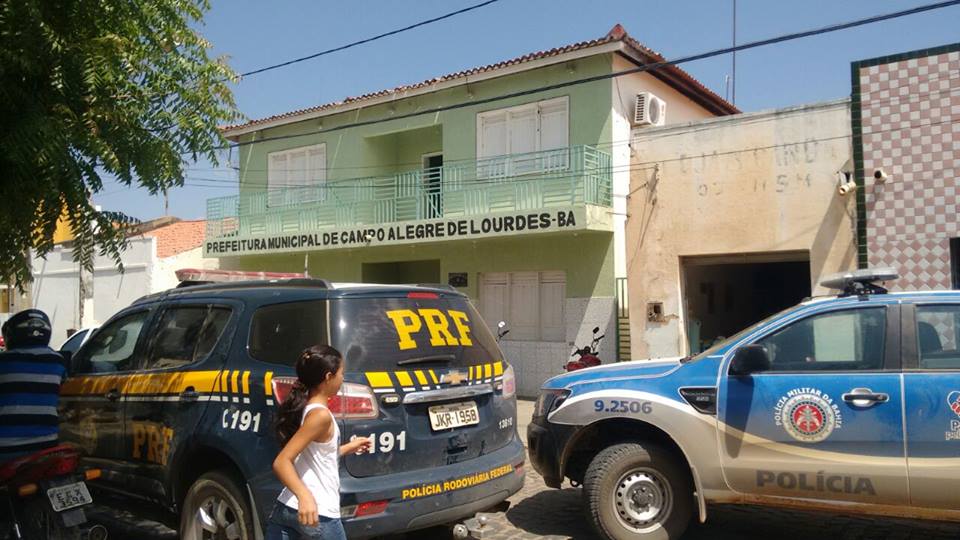 policia-em-campo2