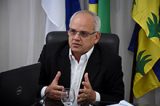 Interventor de Gravatá vai pagar três folhas em 30 dias