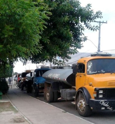 carro-pipa-casa-nova